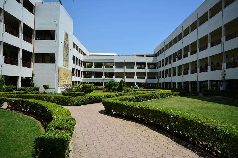 SAGE University Indore Academic Building photo 13